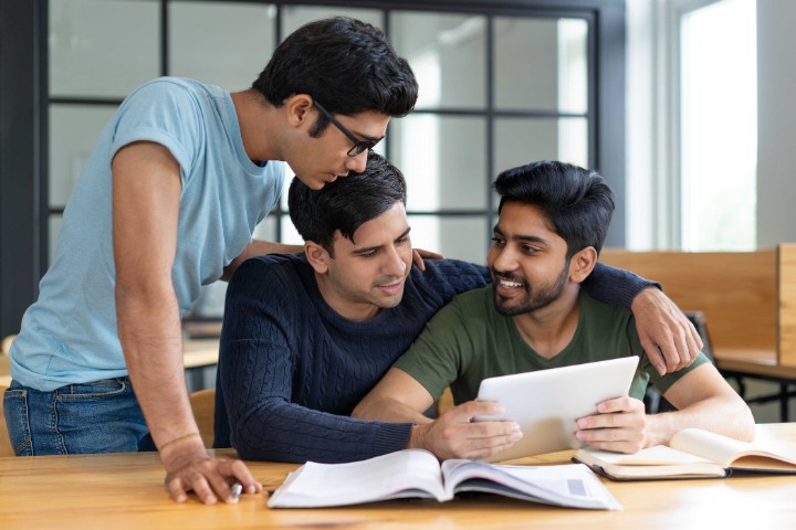 Ideal digital marketing course for students